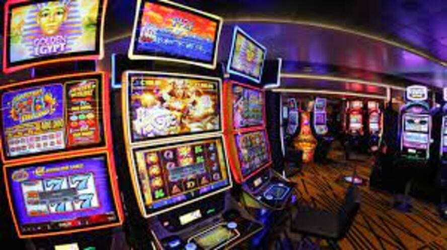 how to tell if a slot machine is going to hit